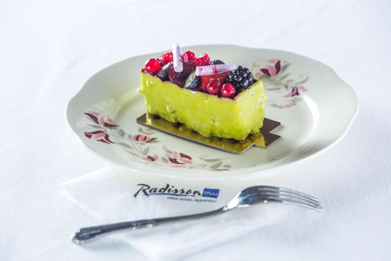 Radisson Blu Béke Hotel, Budapest Esterno foto