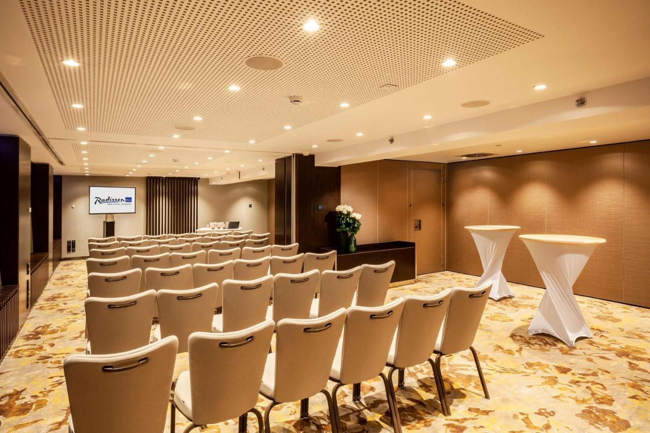 Radisson Blu Béke Hotel, Budapest Esterno foto