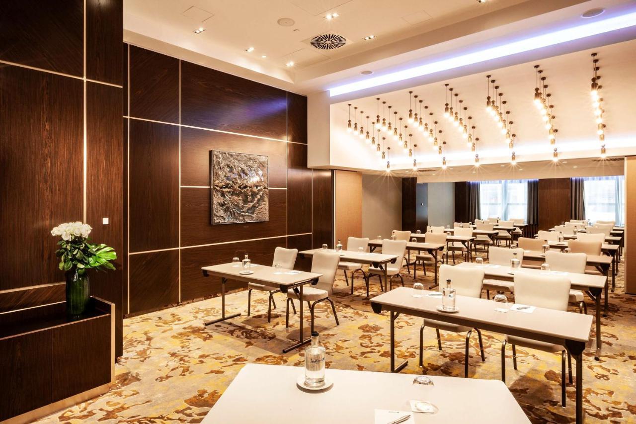 Radisson Blu Béke Hotel, Budapest Esterno foto